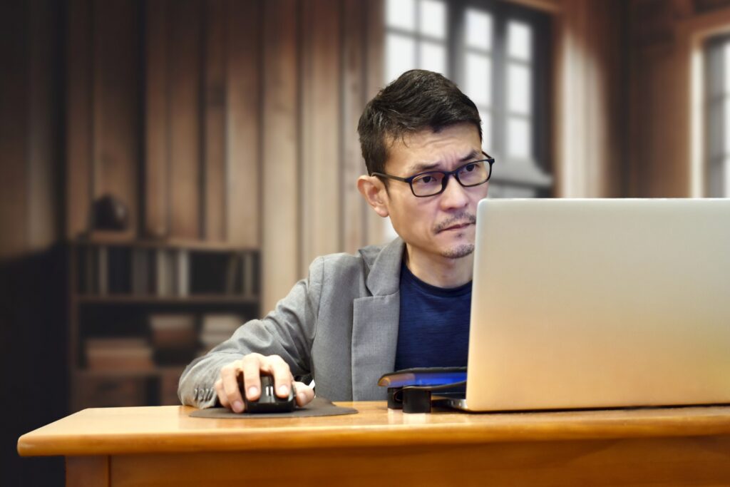 システム開発のスクラッチに関するよくある質問（FAQ）