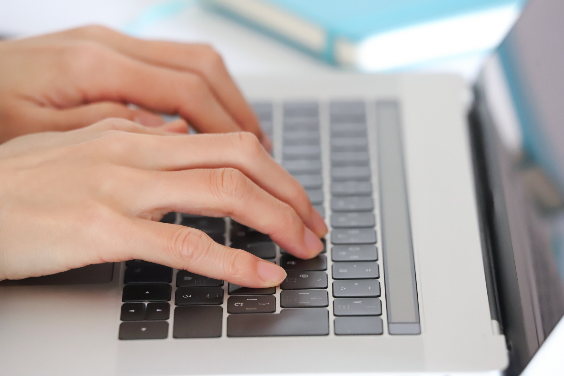 MVP開発に適した体制とは｜フルスタック開発が向いているケース・避けるべきケース