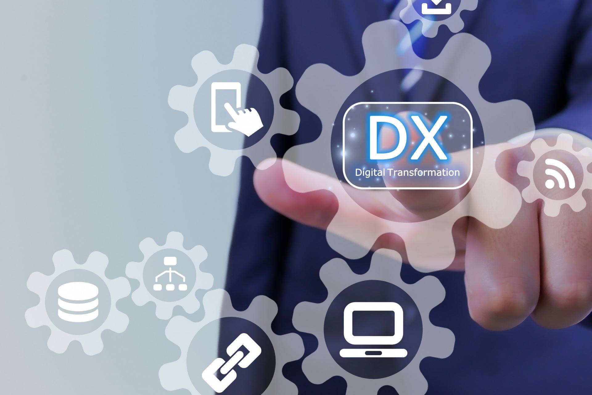 DX推進とは?定義と急務とされる背景