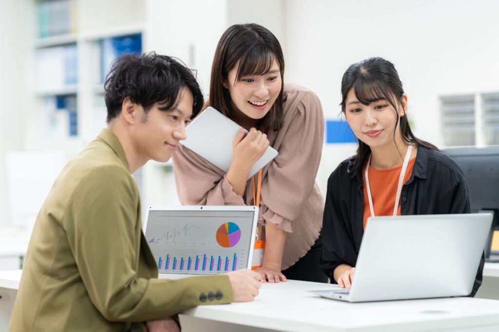 システム開発のコストを抑えるBtoB企業向けの実践ステップ